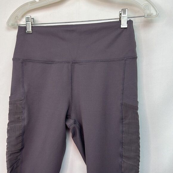 Fabletics Dusty purple mesh accent leggings with pockets EUC - Picture 8 of 14
